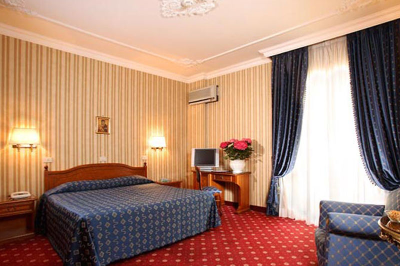 Hotel Pace Helvezia Рим Экстерьер фото