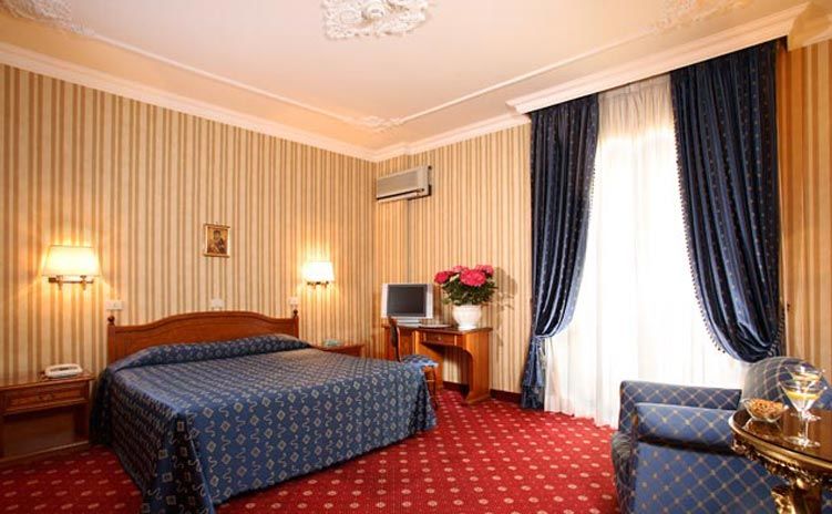 Hotel Pace Helvezia Рим Номер фото