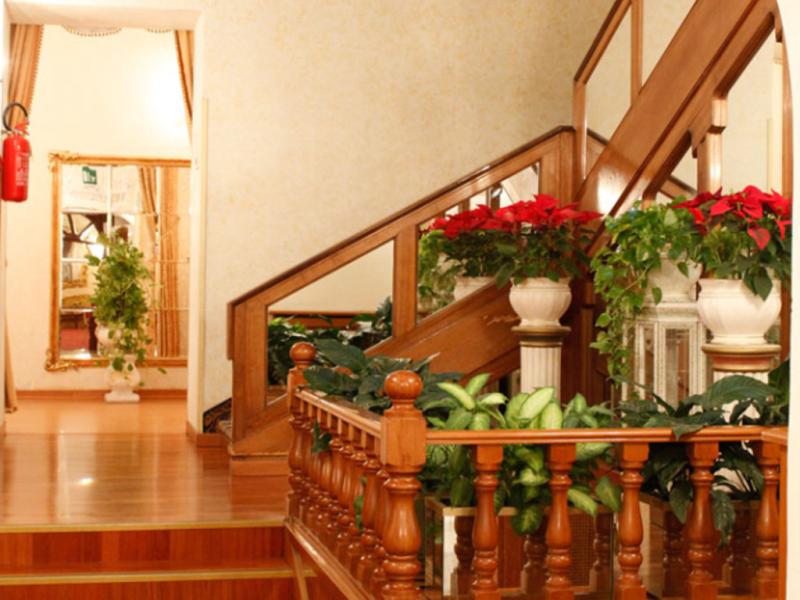 Hotel Pace Helvezia Рим Экстерьер фото